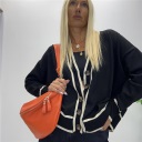 cardigan corto con bottoni  magical